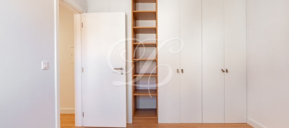 3 bedrooms Villa in Cascais, Portugal No. 94908 22