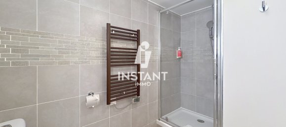 Estudio en Le Blanc-Mesnil, France No. 166938 7