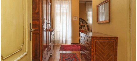 7غرفة شقة في Turin, Italy رقم 155807 11