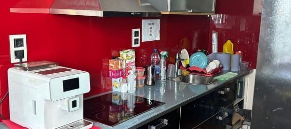 Propiedad comercial de 5 dormitorios en Las Palmas De Gran Canaria, Spain No. 180403 2