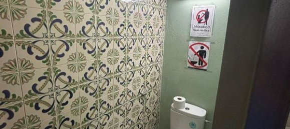 Propiedad comercial de 5 dormitorios en Las Palmas De Gran Canaria, Spain No. 180403 11