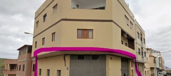 Propiedad comercial de 5 dormitorios en Las Palmas De Gran Canaria, Spain No. 180403 5