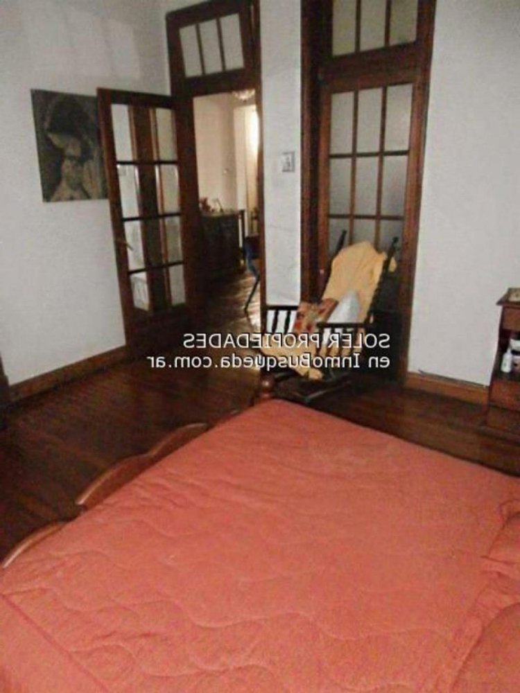 3 bedrooms House in Buenos Aires, Argentina No. 81744