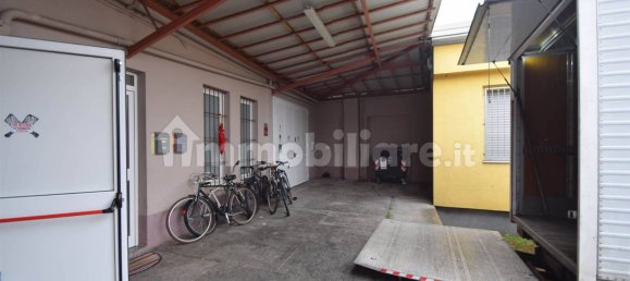 5 rooms Commercial property in Piacenza, Italy No. 210630 15