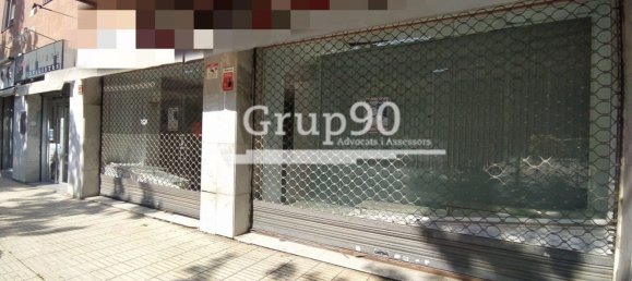 339m² Commercial property in Lleida, Spain No. 106934 2
