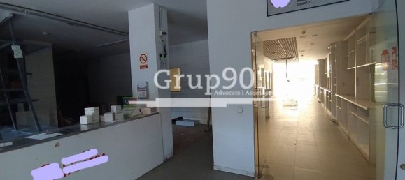 339m² Commercial property in Lleida, Spain No. 106934 19