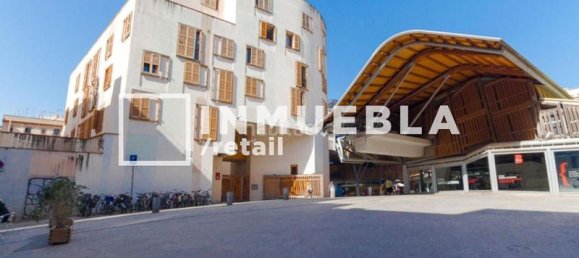 65m² Commercial property in Ciutat Vella, Spain No. 20668 39