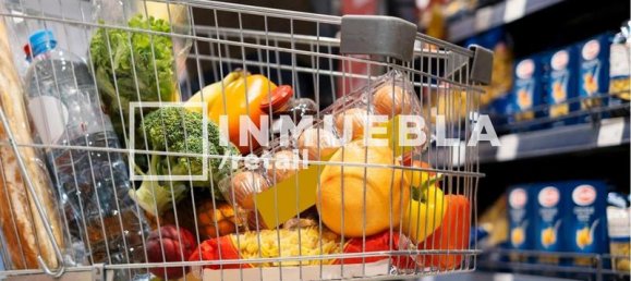 65m² Commercial property in Ciutat Vella, Spain No. 20668 3