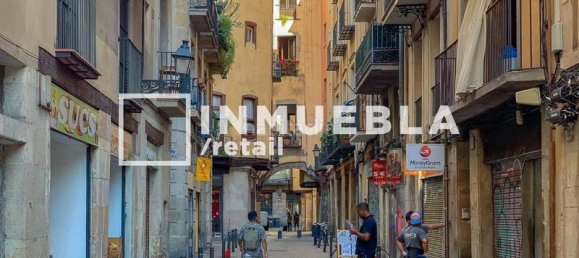 65m² Commercial property in Ciutat Vella, Spain No. 20668 27
