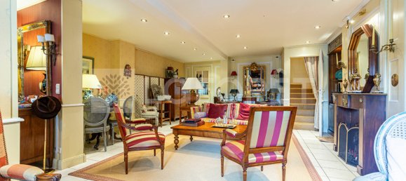 4 bedrooms House in Poisy, France No. 300929 5