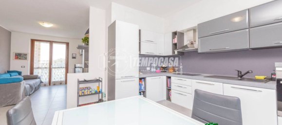 2 Schlafzimmer Wohnung in Piacenza, Italy, Nr. 346791 3