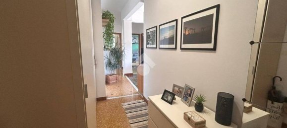 1 bedroom Apartment in Genoa, Italy No. 349985 5