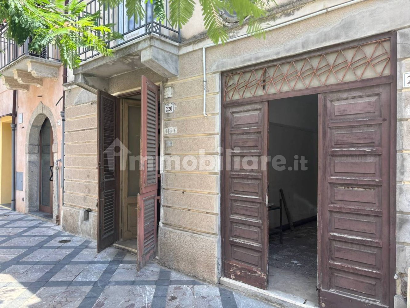 Дом с 3 спальнями в Милаццо, Италия № 266403