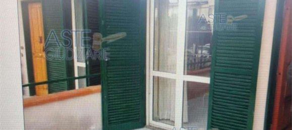 4-Zimmer Haus in Giugliano in Campania, Italy, Nr. 13973 5