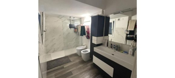 3 rooms House in Padua, Italy No. 261489 23