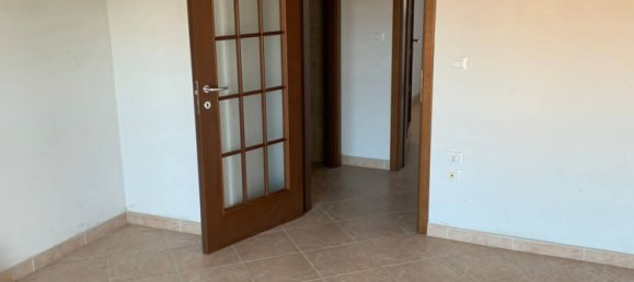 Apartamento de 2 dormitorios en Moncalieri, Italy No. 44324 7