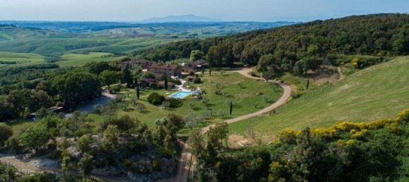 9 bedrooms Hotel in Gambassi Terme, Italy No. 329474 5