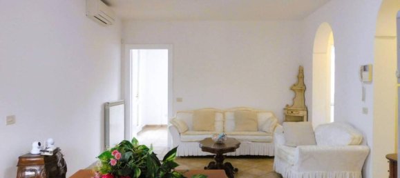 3 rooms Apartment in Empoli, Italy No. 144490 6