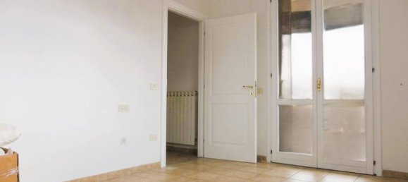 3 rooms Apartment in Empoli, Italy No. 144490 15