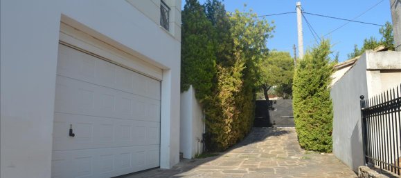 9 bedrooms Commercial property in Penteli, Greece No. 6601 8