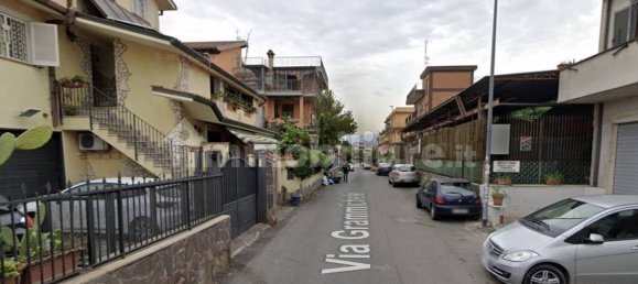 2 bedrooms Apartment in Rome, Italy No. 189921 3