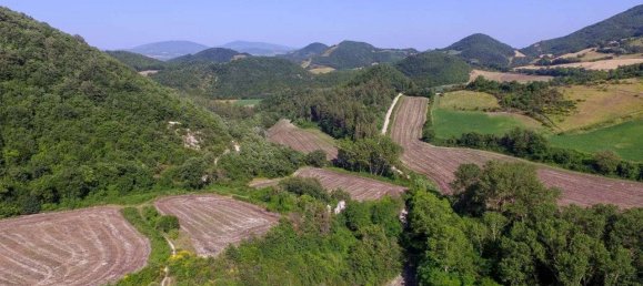 Casa de 3 dormitorios en Urbania, Italy No. 79704 8