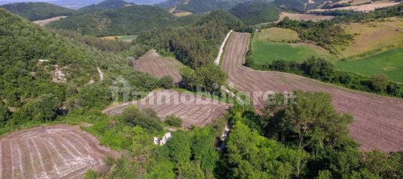 Casa de 3 dormitorios en Urbania, Italy No. 79704 9