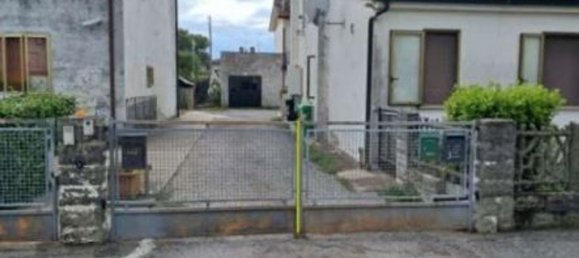 3 rooms Apartment in Stienta, Italy No. 54450 4