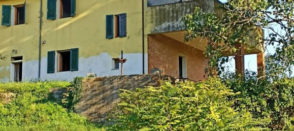 5 rooms House in Vinci, Italy No. 219485 4