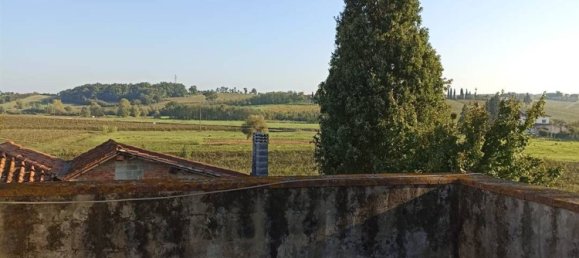 5 rooms House in Vinci, Italy No. 219485 3