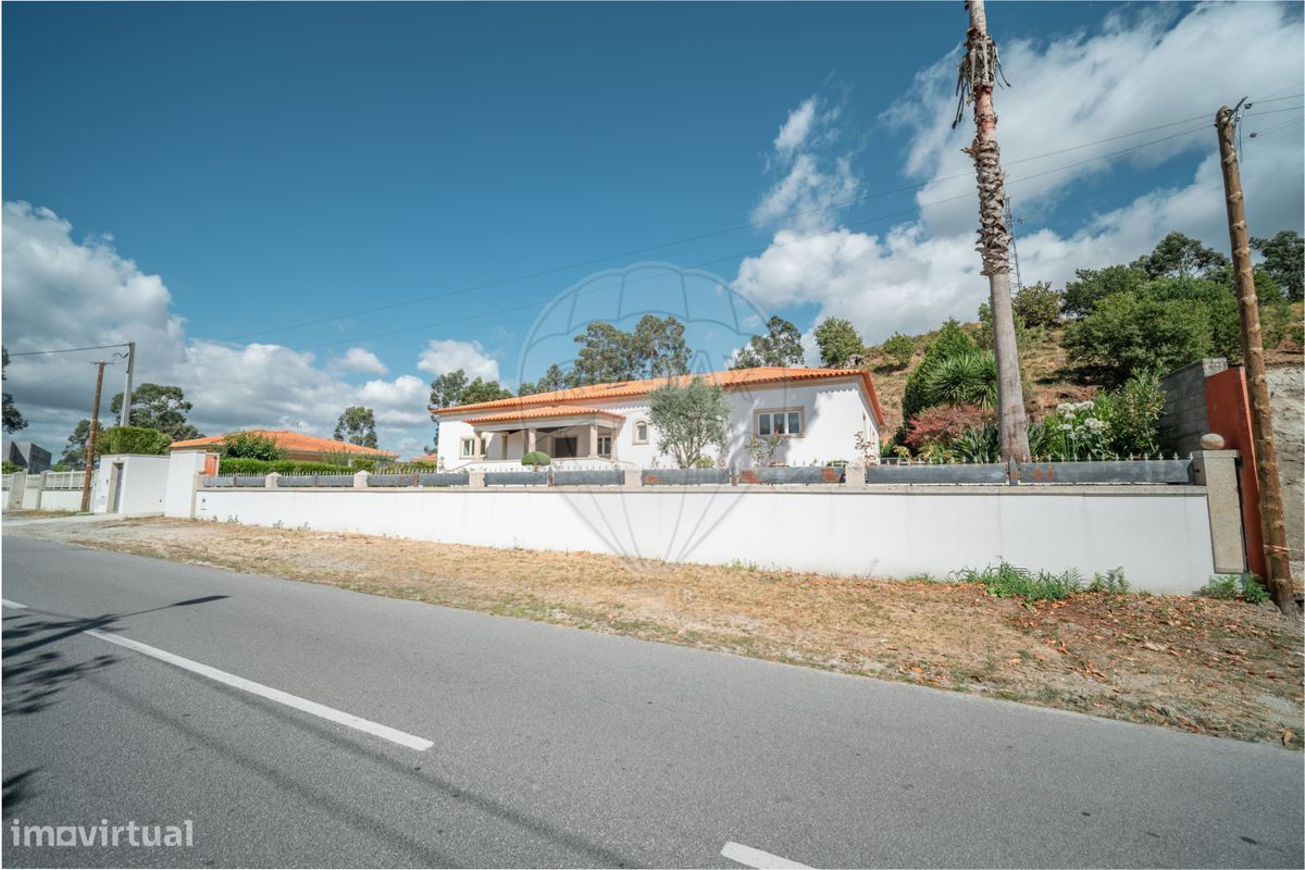 4 bedrooms House in Fafe, Portugal No. 243596