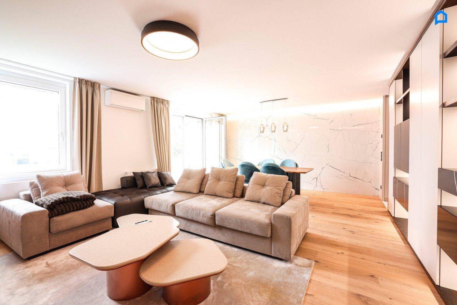 Apartamento de 2 habitaciónes en Simmering, Austria No. 211792