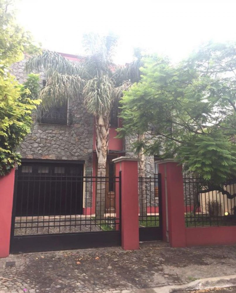5 Schlafzimmer Haus in Quilmes, Argentina, Nr. 101