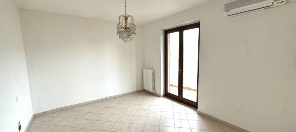 Apartamento de 5 divisões em Fermo, Italy N.º 16393 5