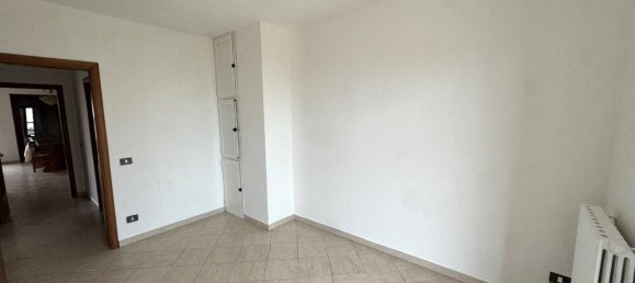 Apartamento de 5 divisões em Fermo, Italy N.º 16393 10