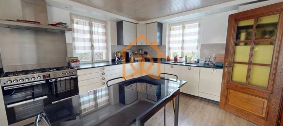 3 bedrooms House in Holtzheim, France No. 71085 7