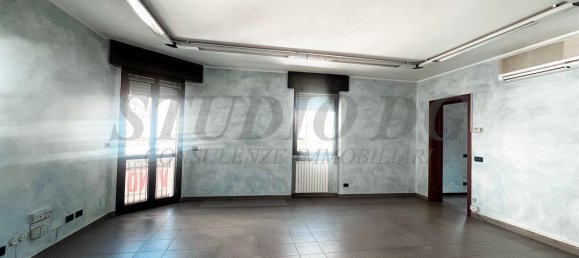 3غرفة شقة في Cesano Maderno, Italy رقم 43471 3