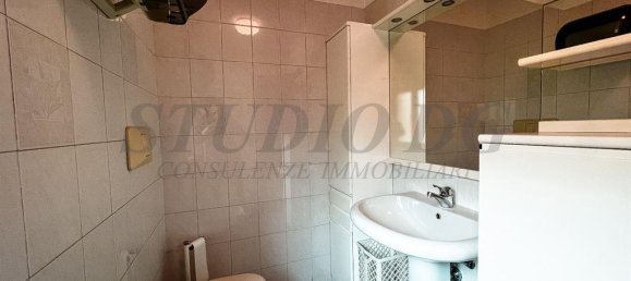 3غرفة شقة في Cesano Maderno, Italy رقم 43471 10