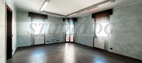 3غرفة شقة في Cesano Maderno, Italy رقم 43471 4