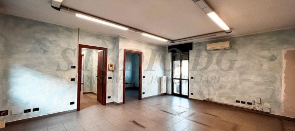 3غرفة شقة في Cesano Maderno, Italy رقم 43471 5