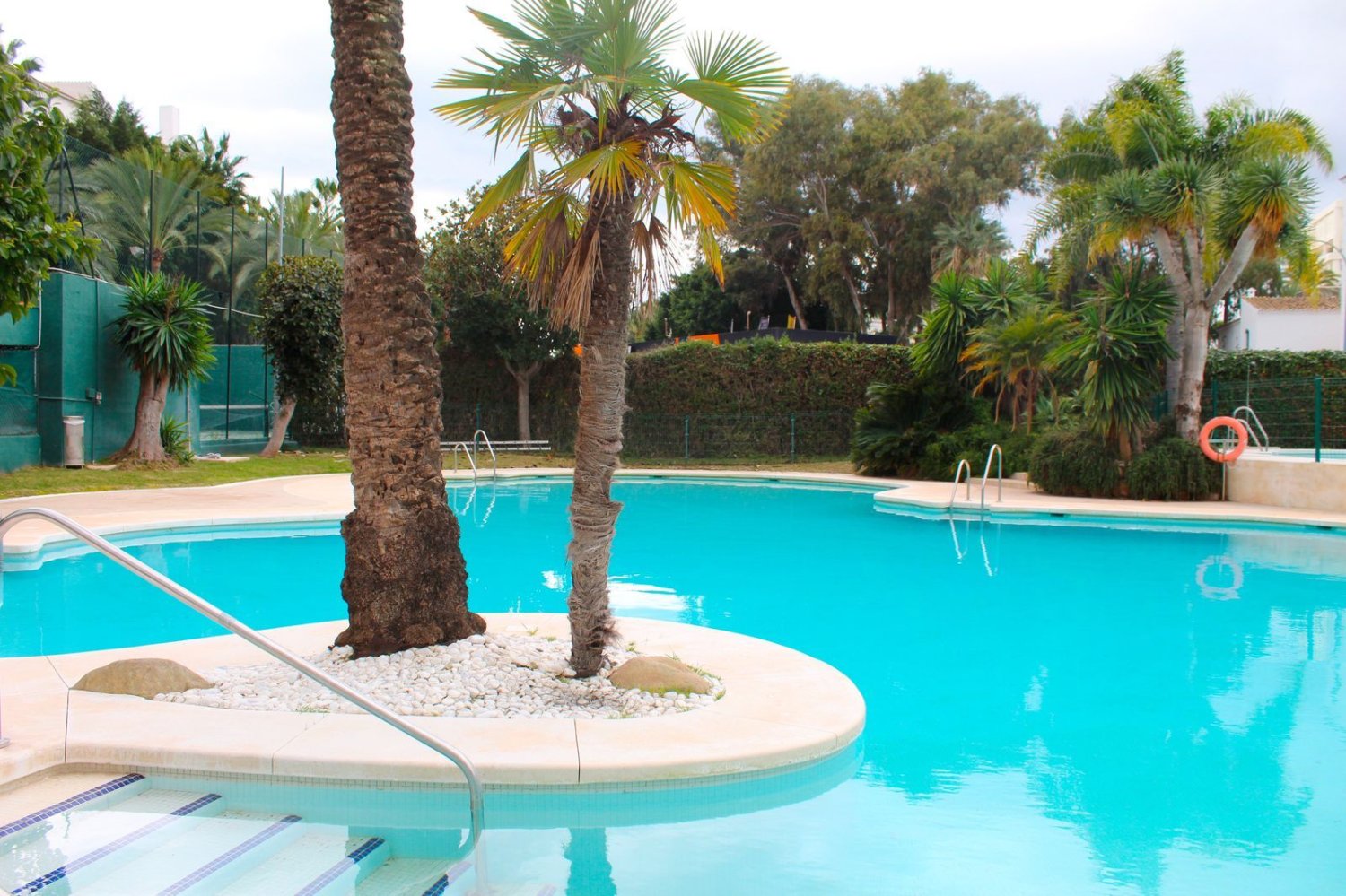 Ático de 3 dormitorios en Marbella, Spain No. 148426