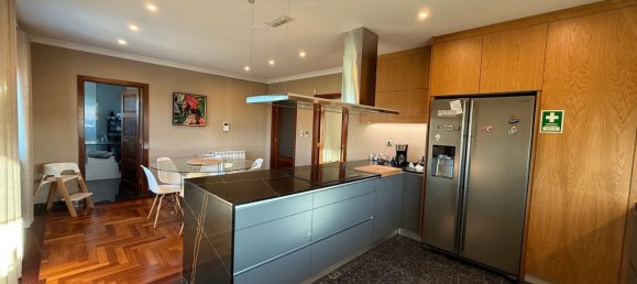 3 bedrooms House in Matosinhos, Portugal No. 187299 5