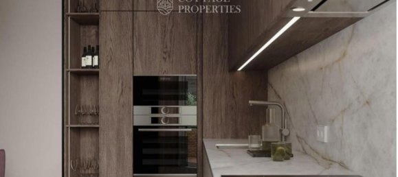 Apartamento de 4 dormitorios en Eixample, Spain No. 83717 7