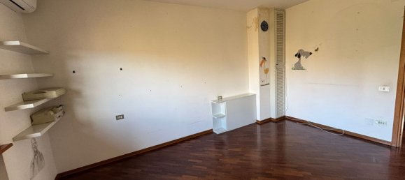 6غرفة منزل في Perugia, Italy رقم 84721 20