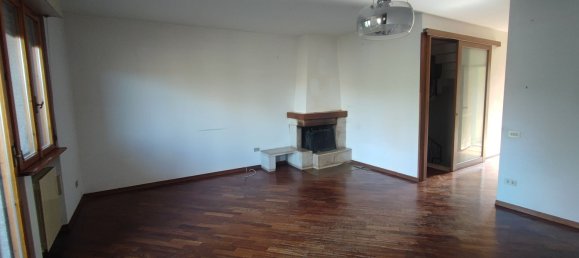 6غرفة منزل في Perugia, Italy رقم 84721 35