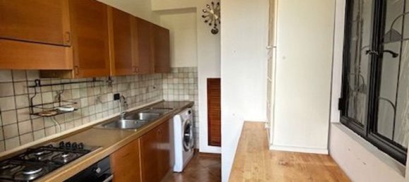 6 rooms Apartment in Sacrofano, Italy No. 164827 9