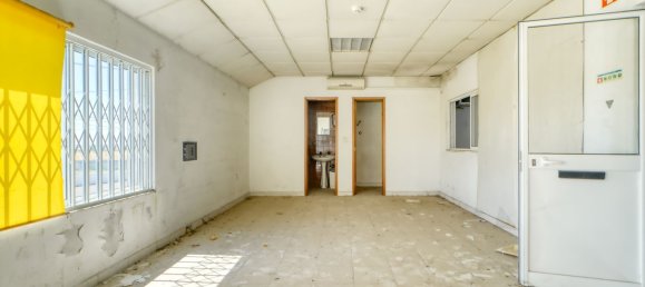 5000m² Warehouse in Montijo, Portugal No. 71086 11