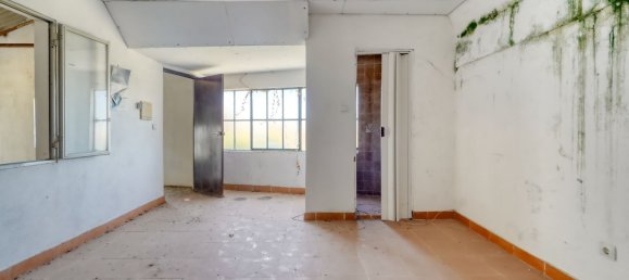 5000m² Warehouse in Montijo, Portugal No. 71086 32