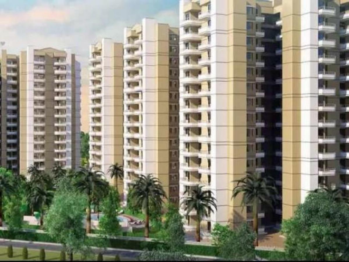 Дом с 2 спальнями в Нойда, Индия № 65084