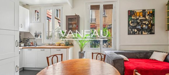 2 bedrooms Apartment in Paris, France No. 166215 4